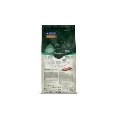 Ração Bionatural Prime para Cães Adultos de Raças Médias e Grandes Sabor Frango, Blueberry, Coco e Aveia