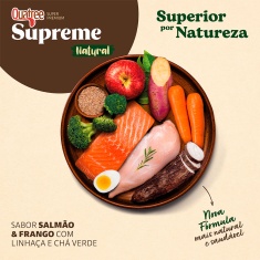 Ração Quatree Supreme para Cães Sênior +7 de Porte Pequeno Sabor Salmão e Frango