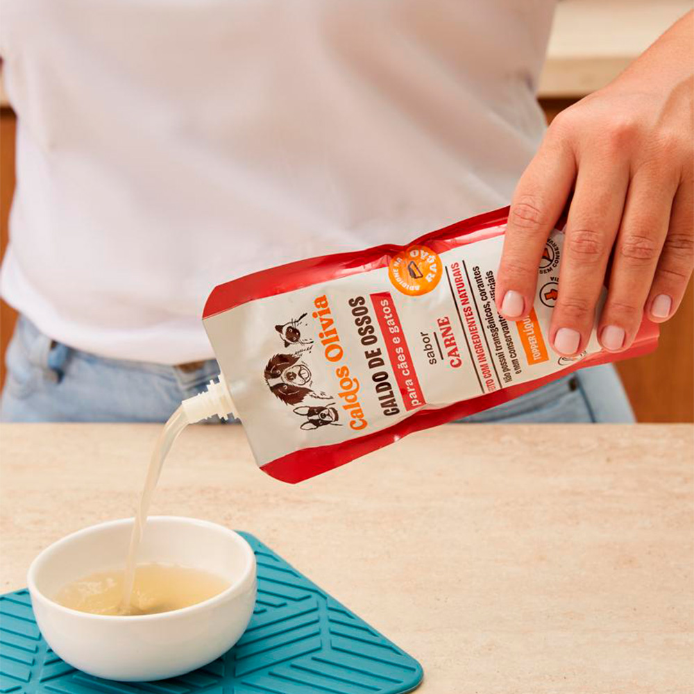 Sachê Caldos Olivia Sabor Carne para Cães e Gatos 250 ml