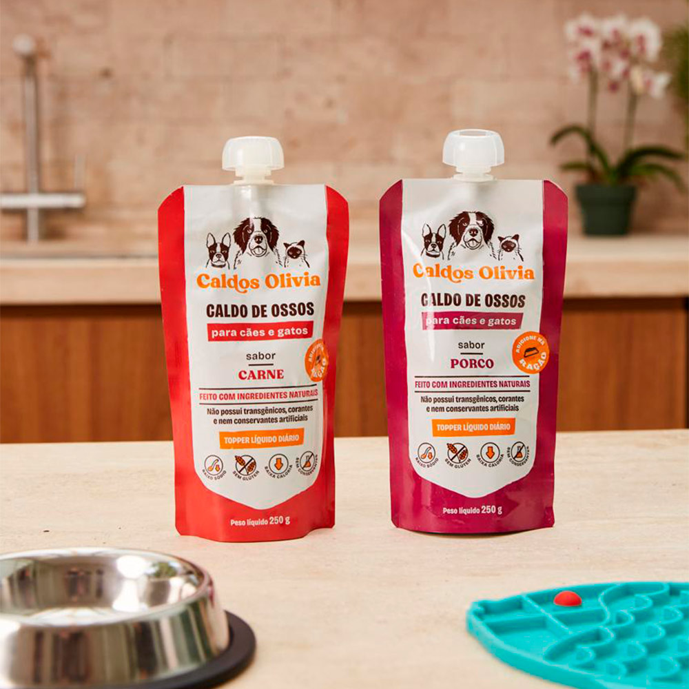 Sachê Caldos Olivia Sabor Carne para Cães e Gatos 250 ml