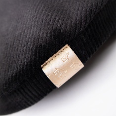 Blusa Fábrica Pet Veludo Preto para Cães e Gatos