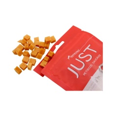 Petisco Just Cubos de Frango para Cães e Gatos 55g
