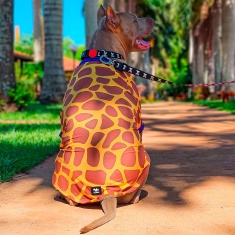 Roupa Dognerd Girafa com UV50 Amarela para Cães