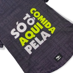 Roupa Dognerd Só Tô Aqui Pela Comida com UV50 Cinza para Cães