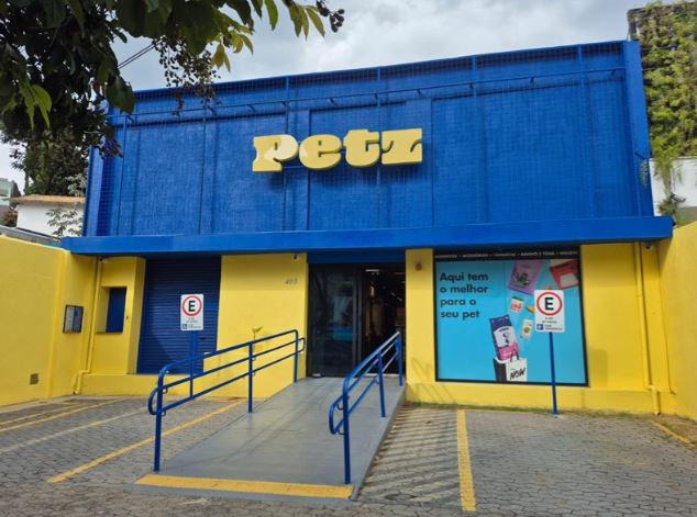 Petz Avenida dos Bandeirantes