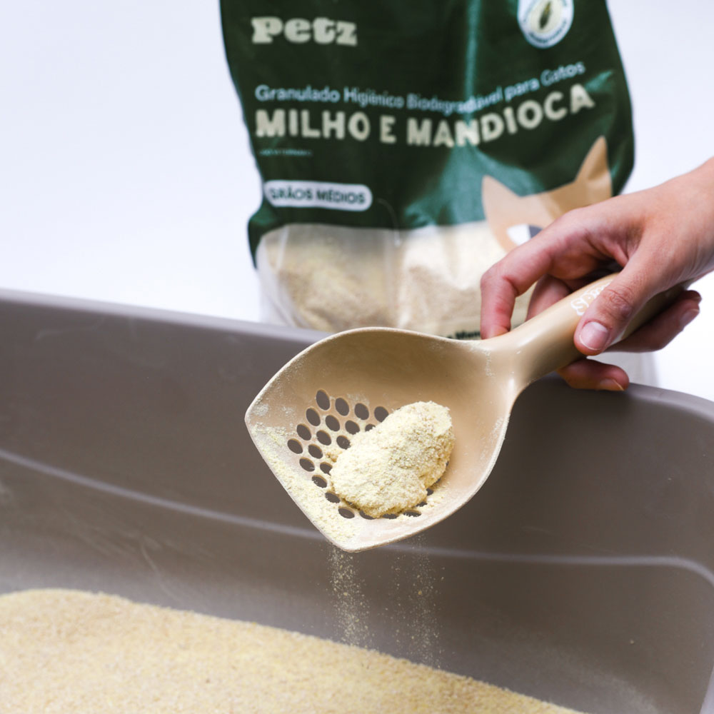 Granulado Higiênico Petz Biodegradável Milho e Mandioca Grãos Médios para Gatos